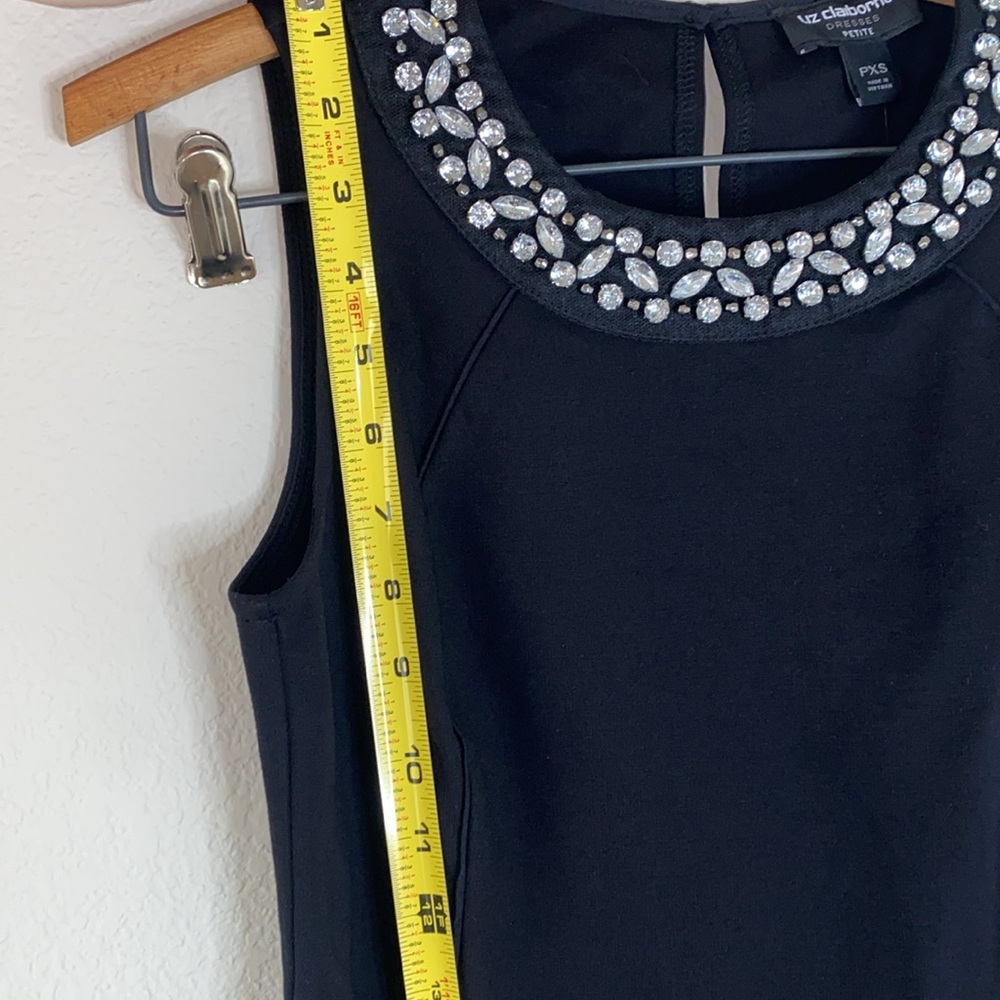 🛍️NWT Liz Claiborne Black Embellished Dress! - Picture 5 of 9